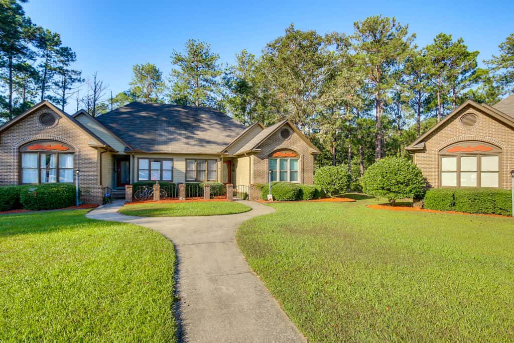 Modern McCormick Townhome on Lake Thurmond!
