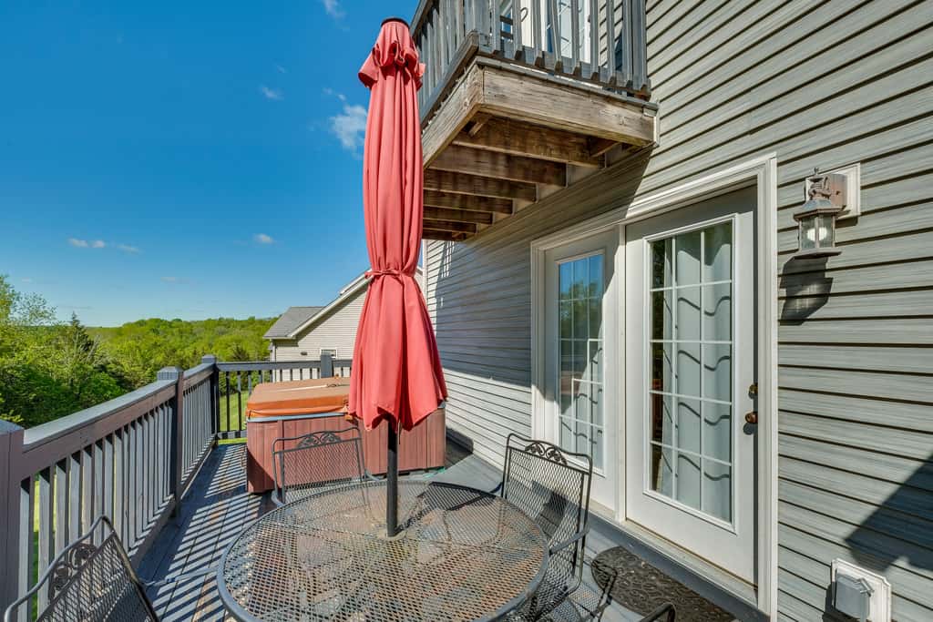 Taylorsville Lake Cottage Rental w/ Hot Tub!