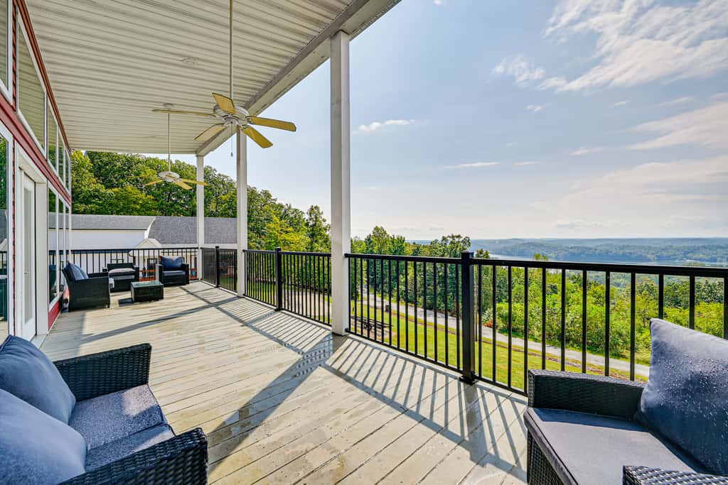 Nolin Lake Home w/ Decks & Fire Pit in Clarkson!