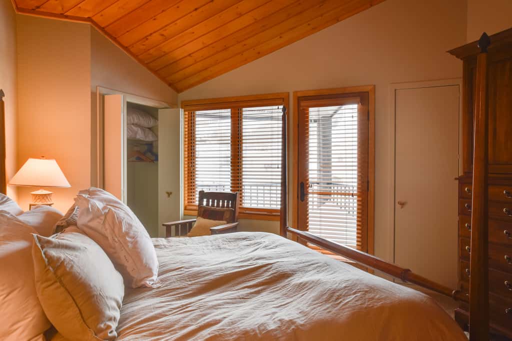 'Eagle's Nest' Crested Butte Townhome w/ Mtn Views