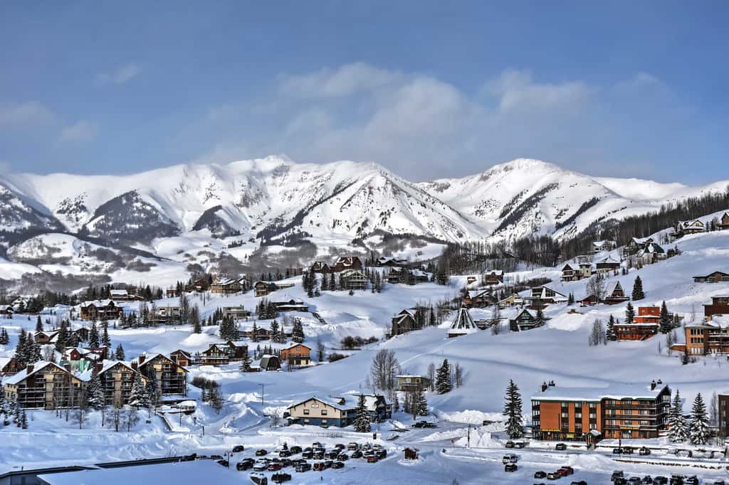 'Eagle's Nest' Crested Butte Townhome w/ Mtn Views