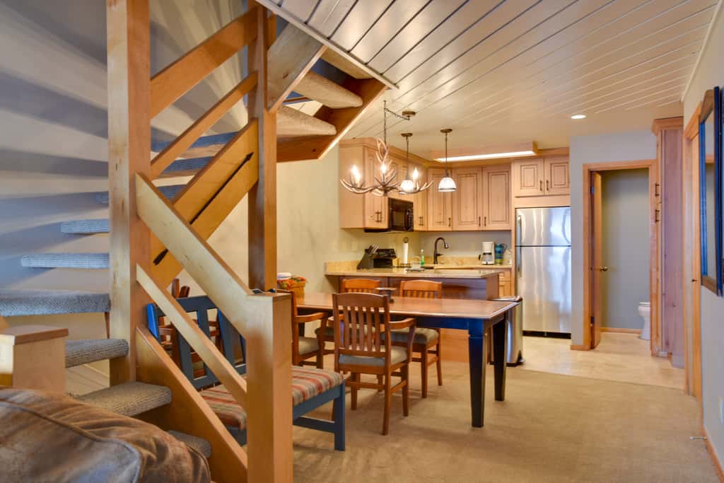 'Eagle's Nest' Crested Butte Townhome w/ Mtn Views