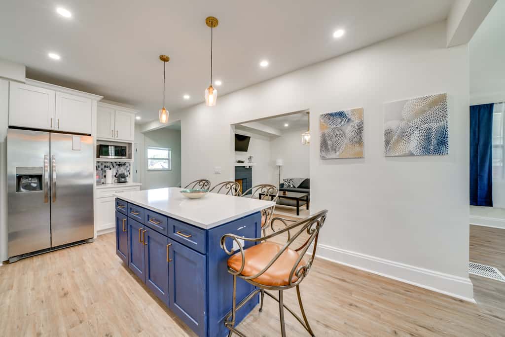 4 Mi to Dtwn: Pet-Friendly Home in Pittsburgh