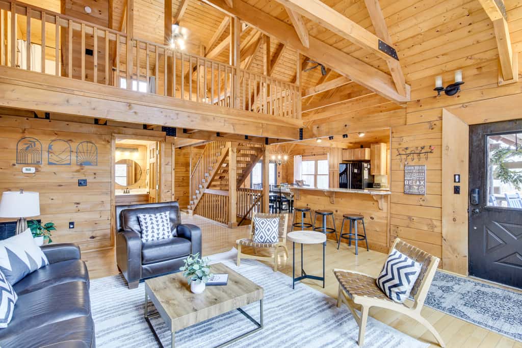 1 Mi to Slopes! Family-Friendly Massanutten Cabin