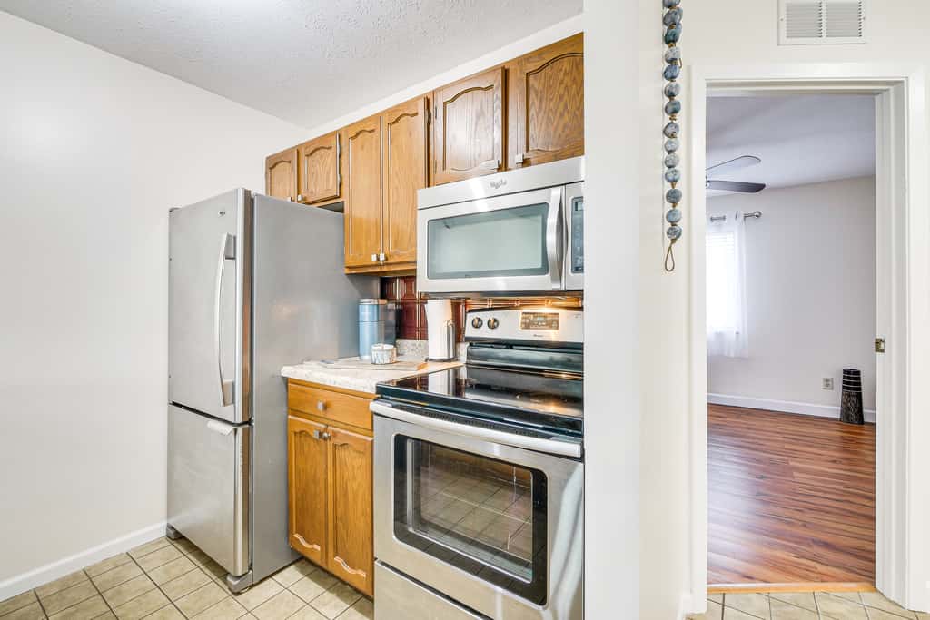 Lakefront Port Clinton Condo w/ Boat Dock & Slip!