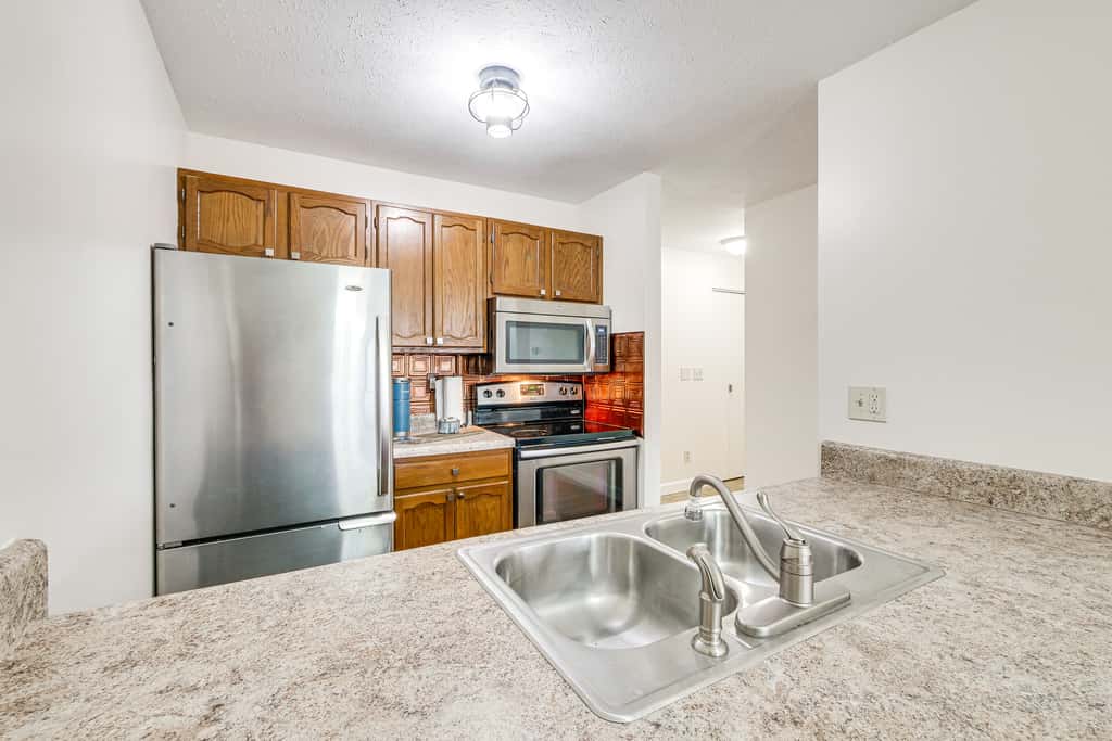 Lakefront Port Clinton Condo w/ Boat Dock & Slip!