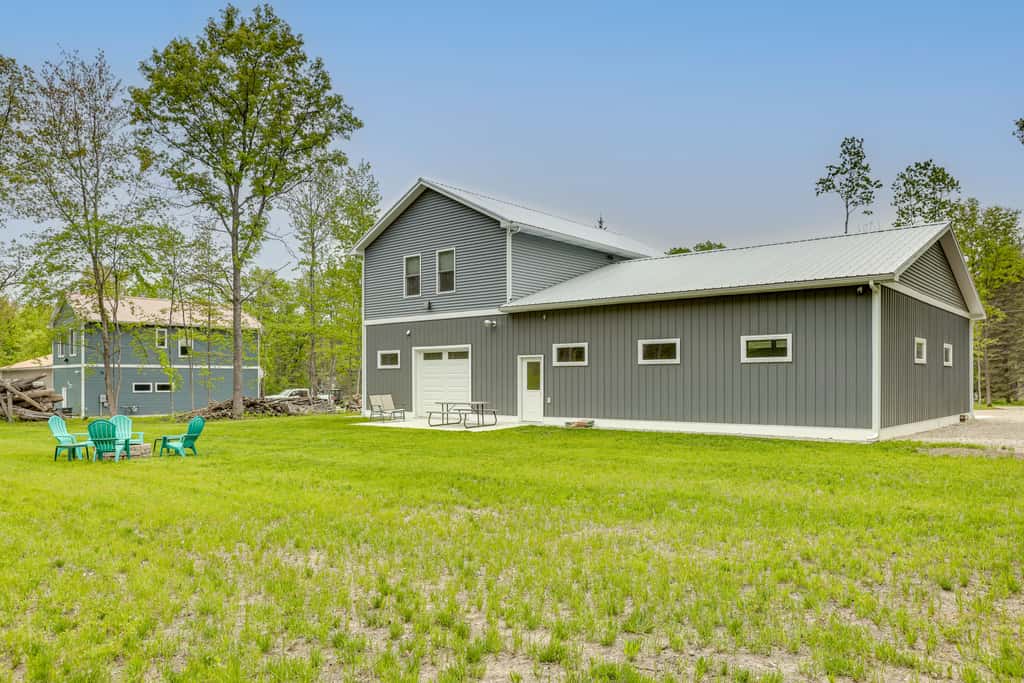Pet-Friendly Higgins Lake Home w/ Fire Pit