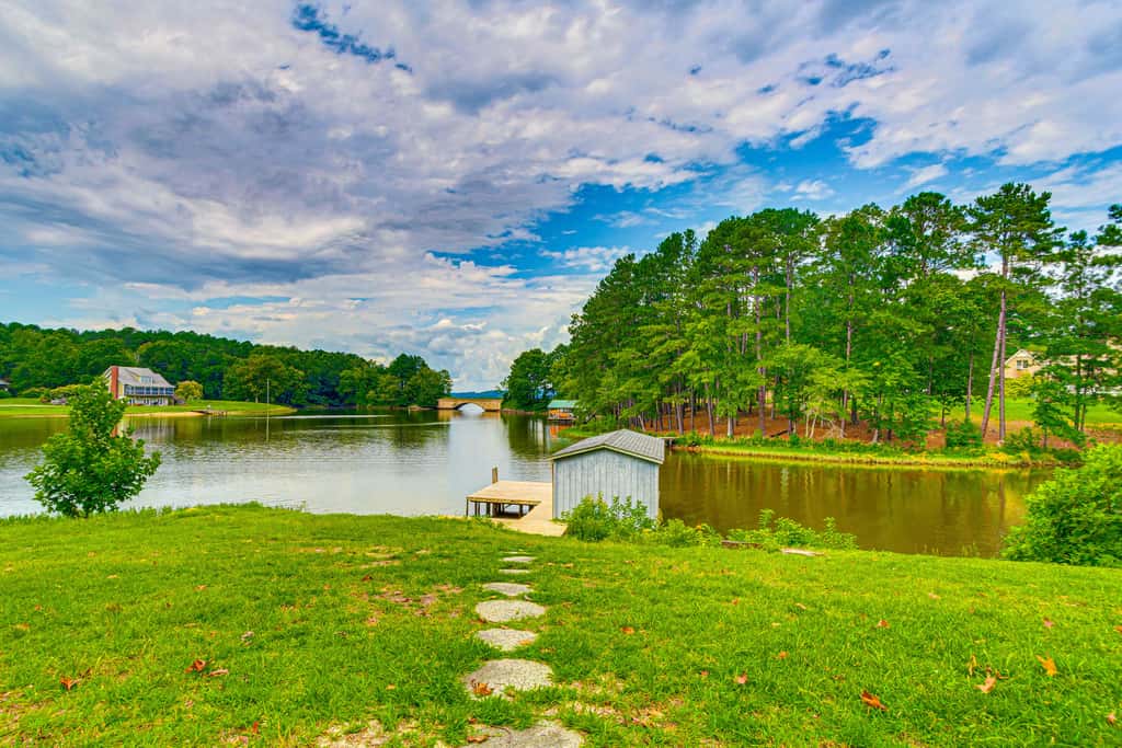 Private Island Getaway in Roanoke Rapids w/ Grill!