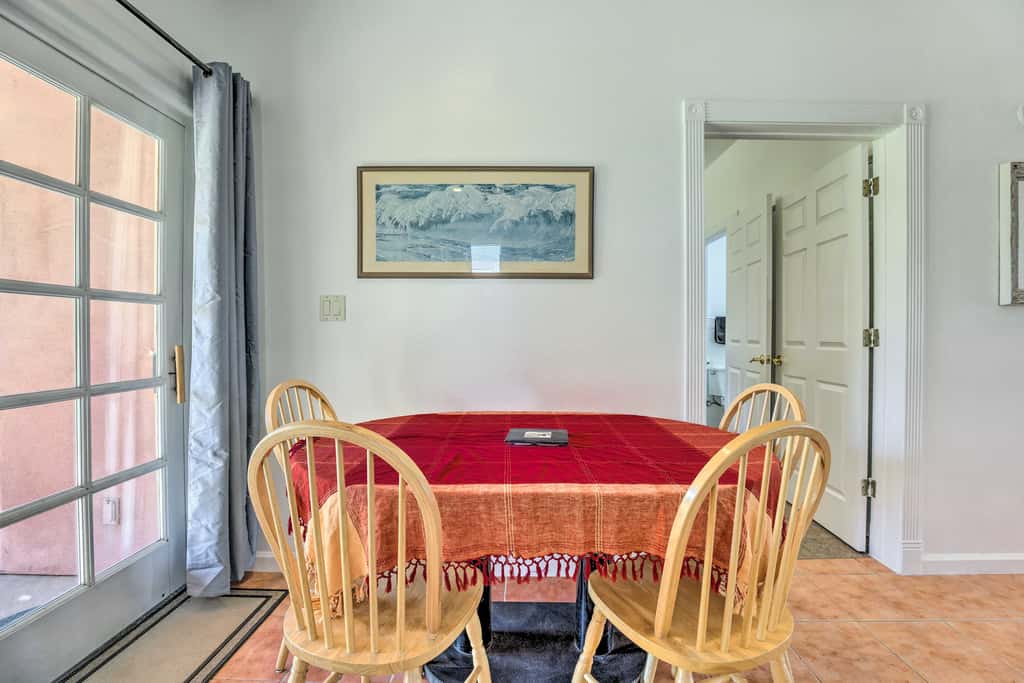 Cozy & Relaxing Eloy Apartment w/ Pool Access