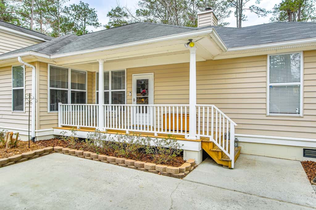 Scenic Water Views: Lakefront Home in McCormick!