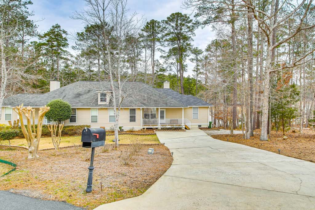 Scenic Water Views: Lakefront Home in McCormick!