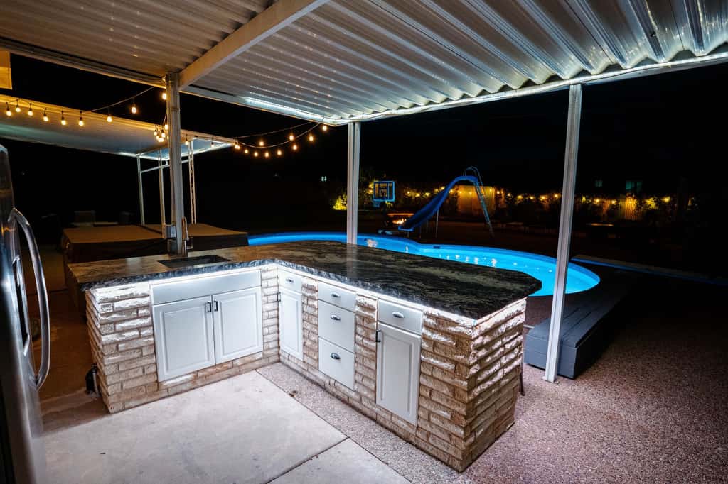 Pool & Hot Tub Access: Luxury Roy Oasis!