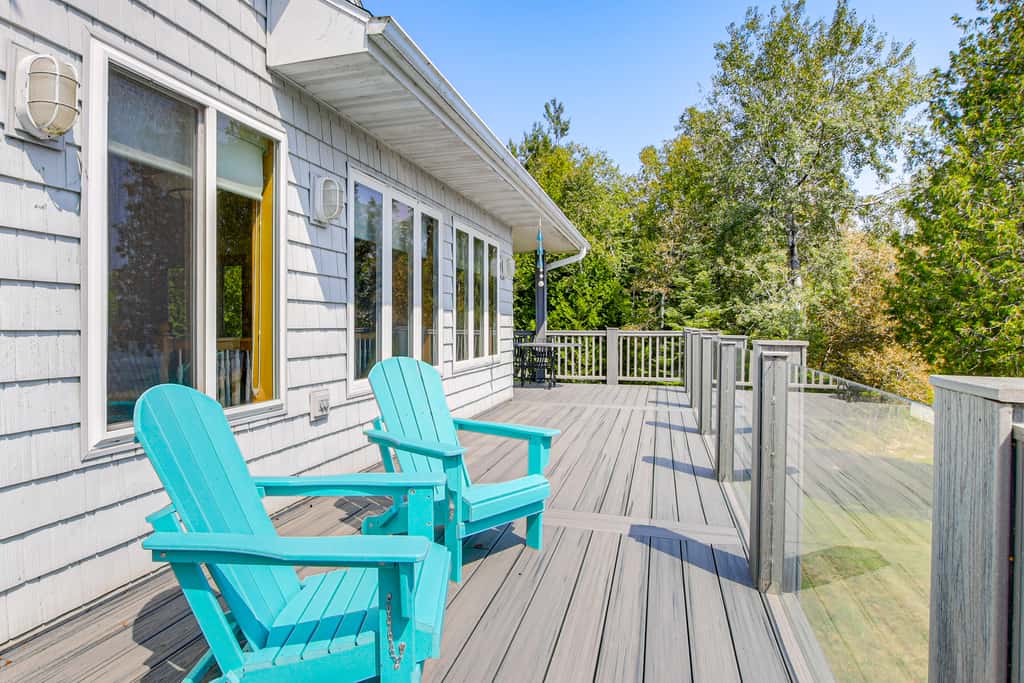 Beach Access on Lake Michigan: Sturgeon Bay Home