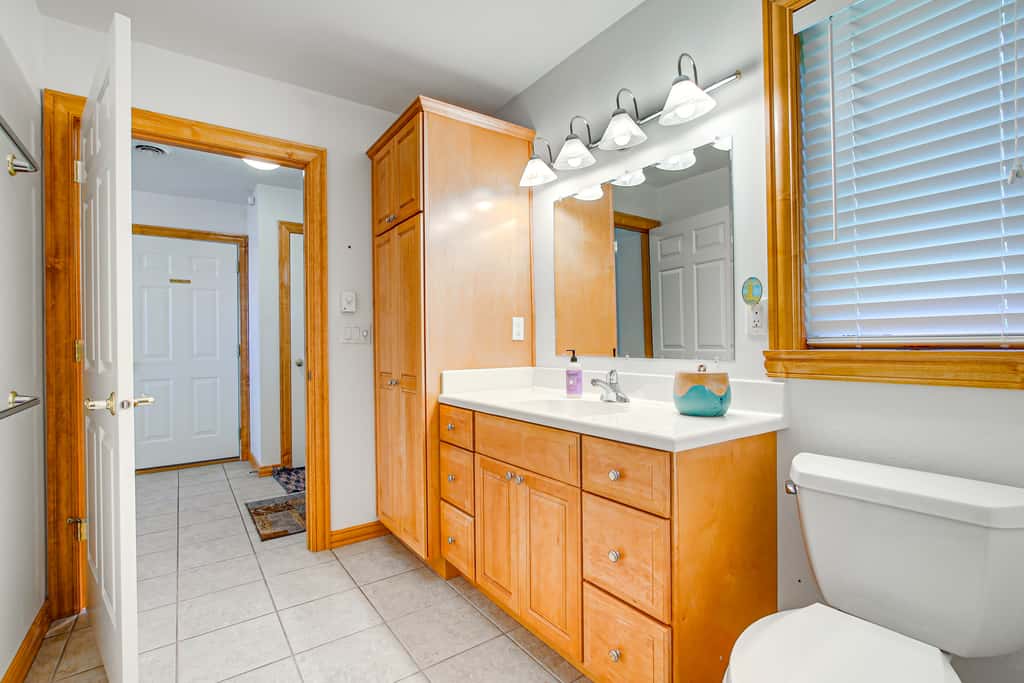 Beach Access on Lake Michigan: Sturgeon Bay Home