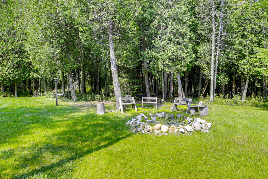 Beach Access on Lake Michigan: Sturgeon Bay Home
