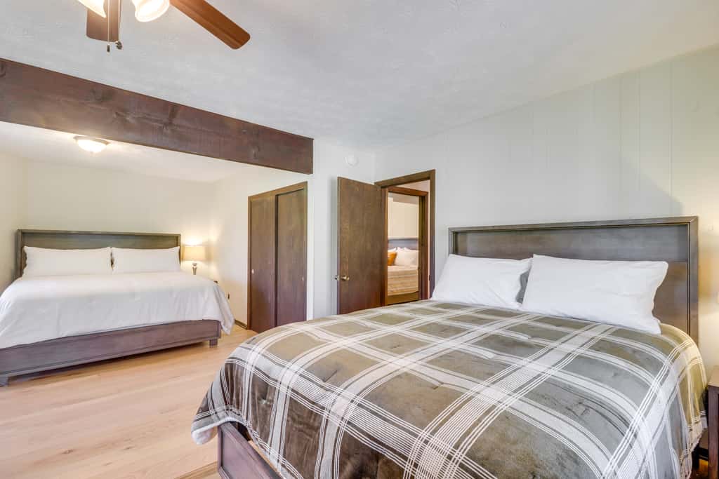 McGaheysville Vacation Rental: Yard & Fire Pit!
