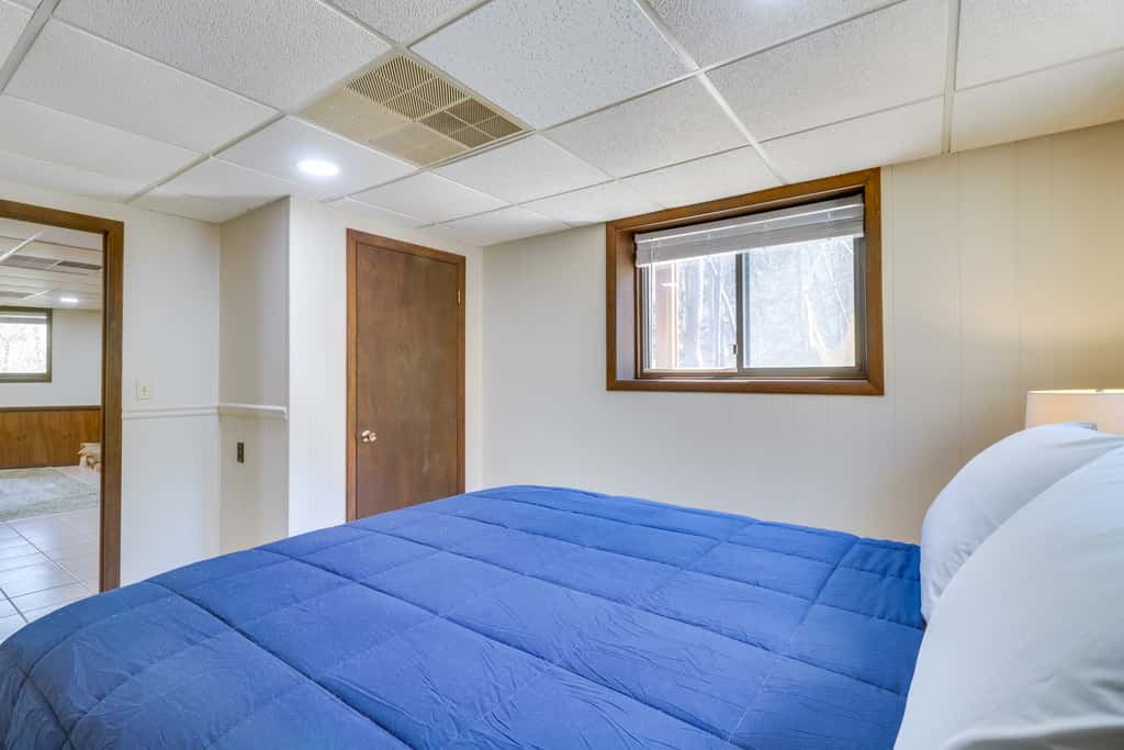 McGaheysville Vacation Rental: Yard & Fire Pit!