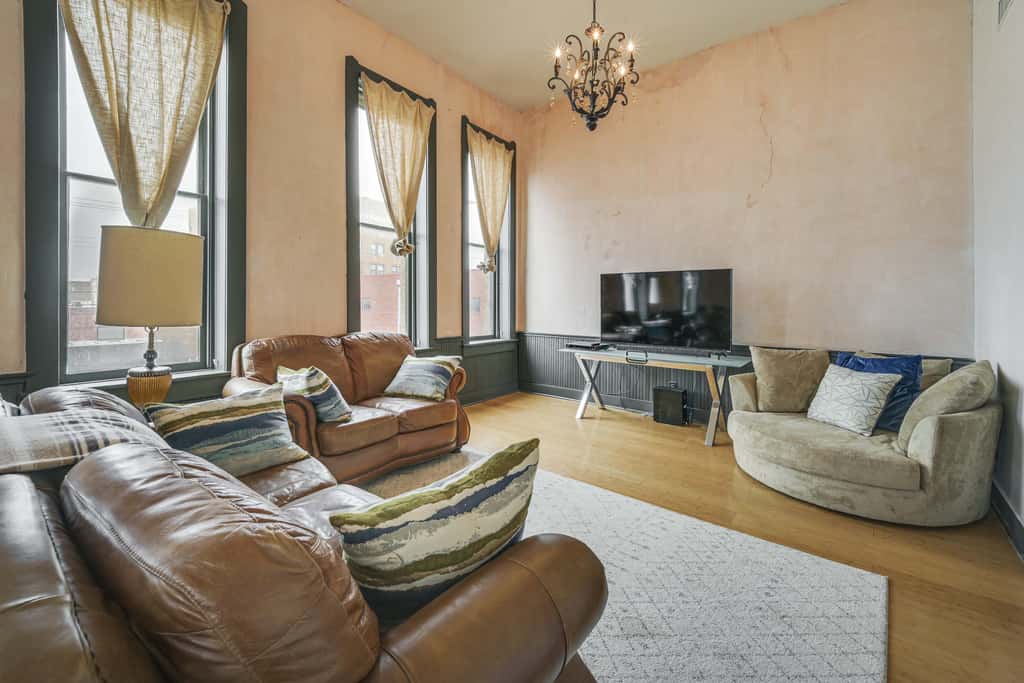 Walk to Events & Dining: Updated Brownwood Apt