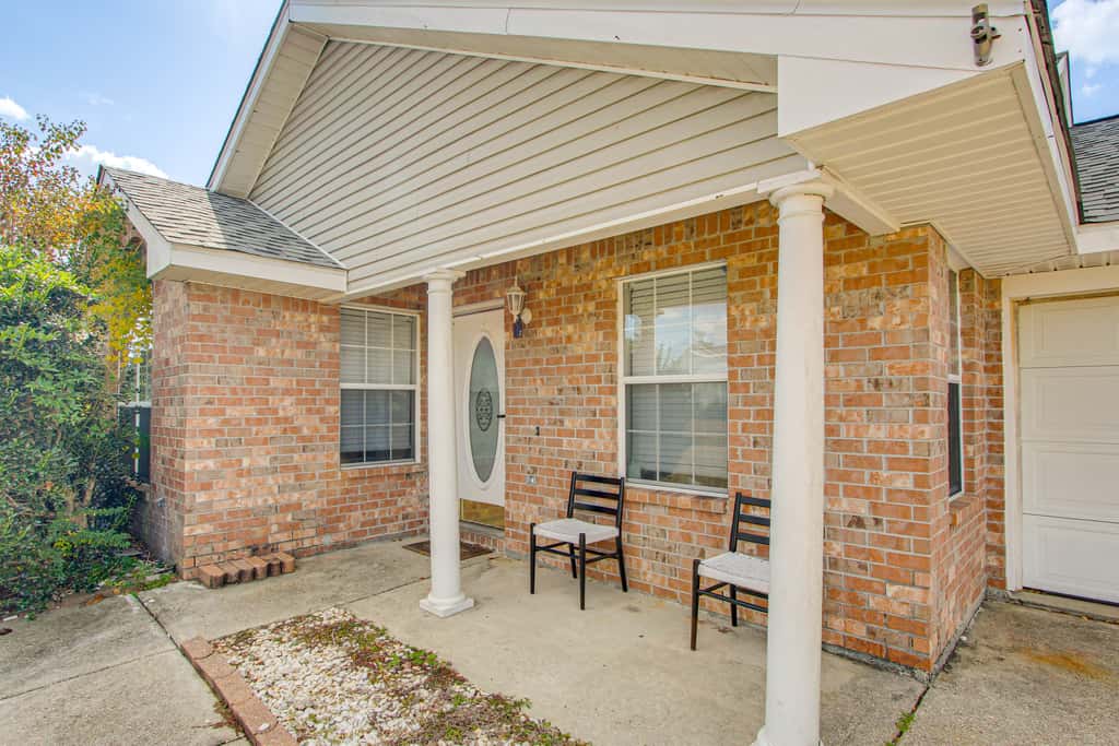 Explore Gulfport Beaches: Family Home w/ Yard