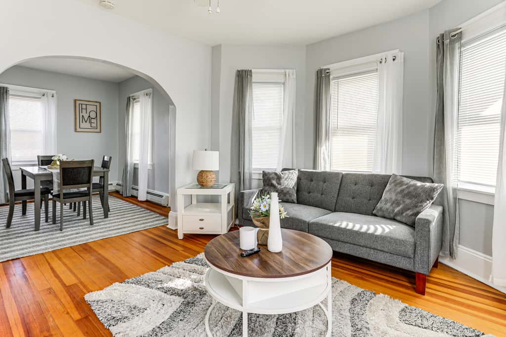 5 Mi to Brown U: Pet-Friendly Apt, Walk to Dining!