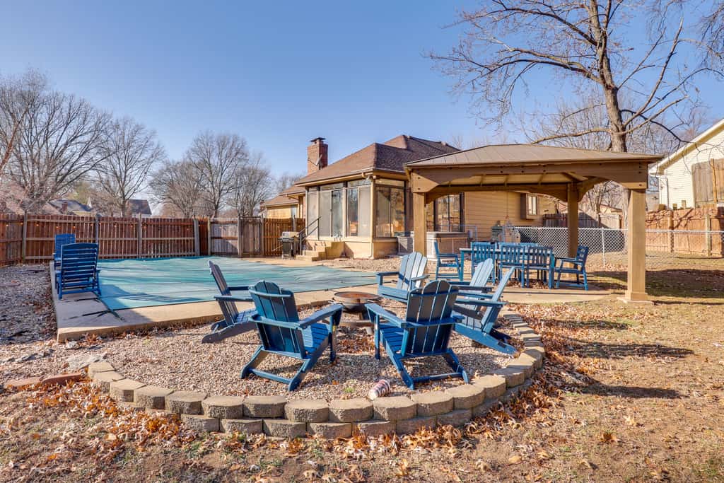 3,000-Sq-Ft Group Getaway w/ Pool Near Kansas City