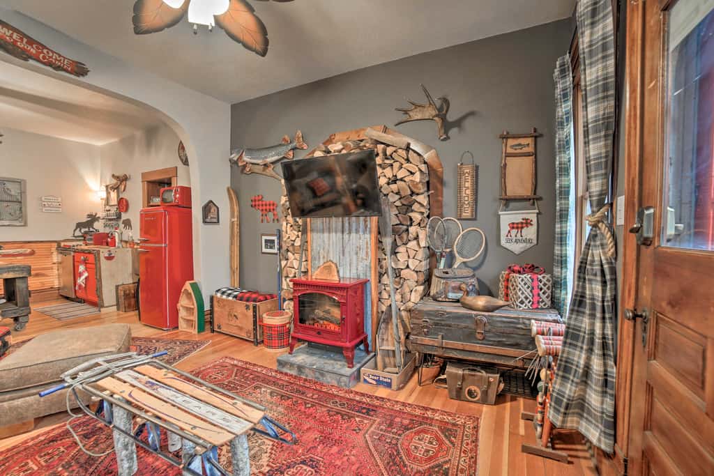 Walk to Waterfront: Dtwn Sturgeon Bay Retreat!