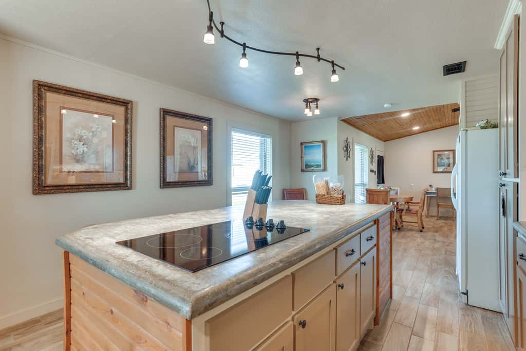 Ranch Getaway with Pool and Horse Stall Access!