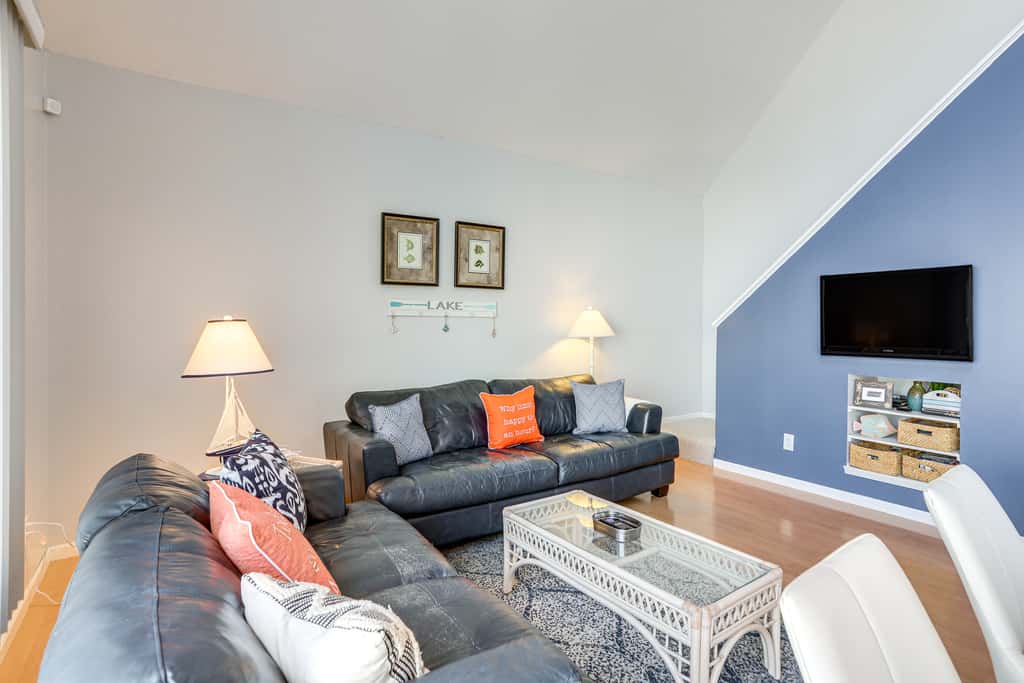 Home on Lake Erie | 3 Bedrooms | 3 Bathrooms