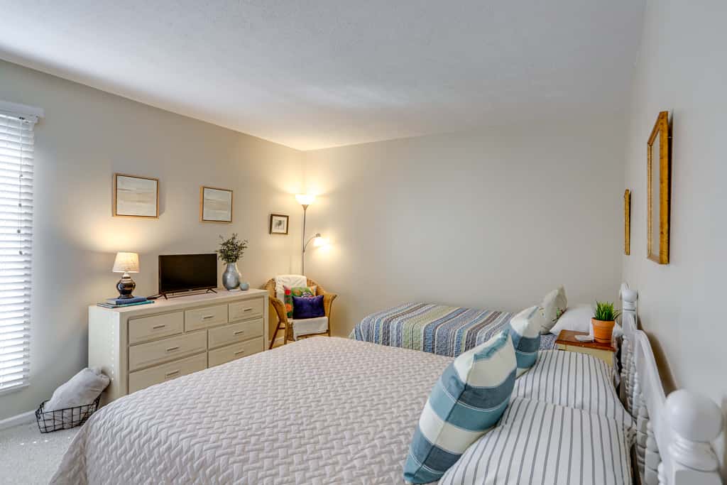 Home on Lake Erie | 3 Bedrooms | 3 Bathrooms