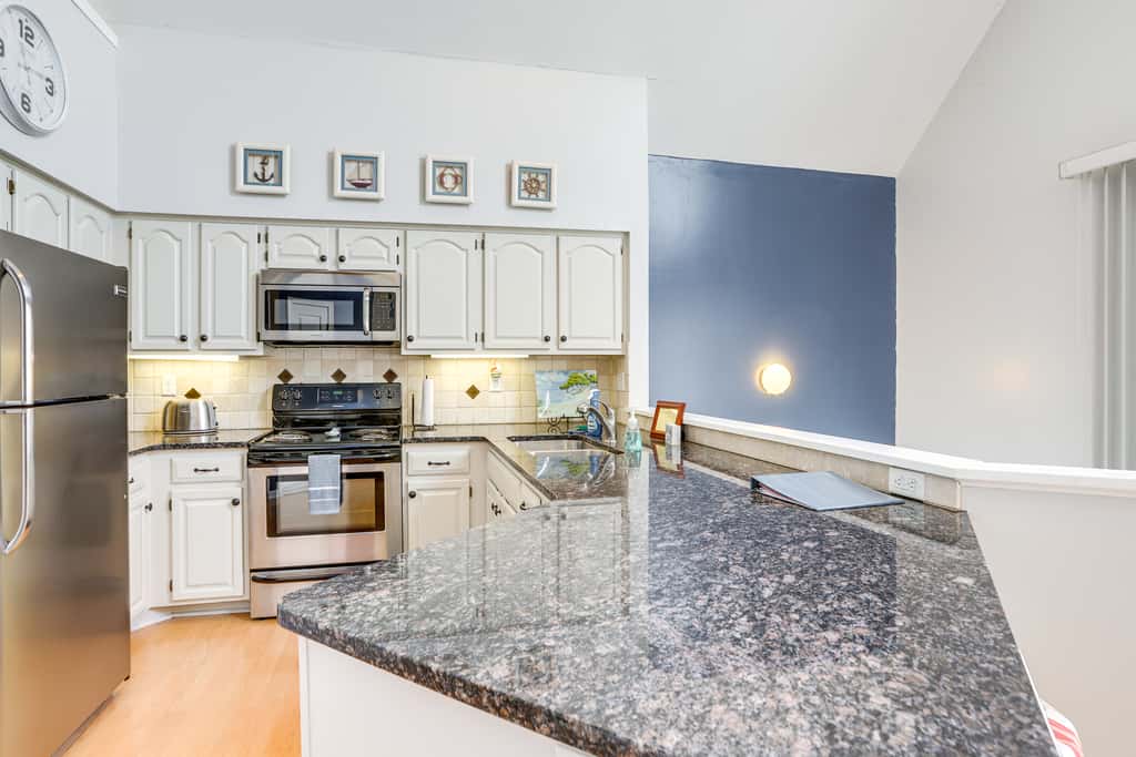 Home on Lake Erie | 3 Bedrooms | 3 Bathrooms