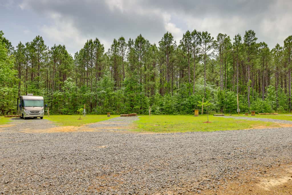 Cozy Higden Studio: Close to Greers Ferry Lake!
