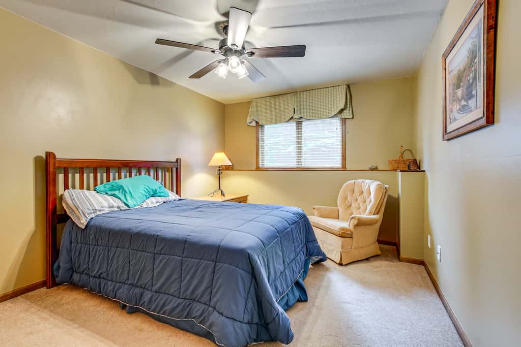 Door County Townhome: Pool Access, 1 Mi to Beach!