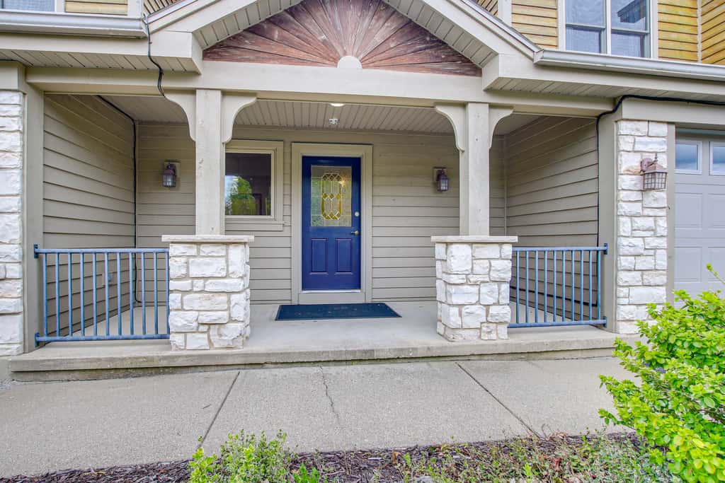 Door County Townhome: Pool Access, 1 Mi to Beach!