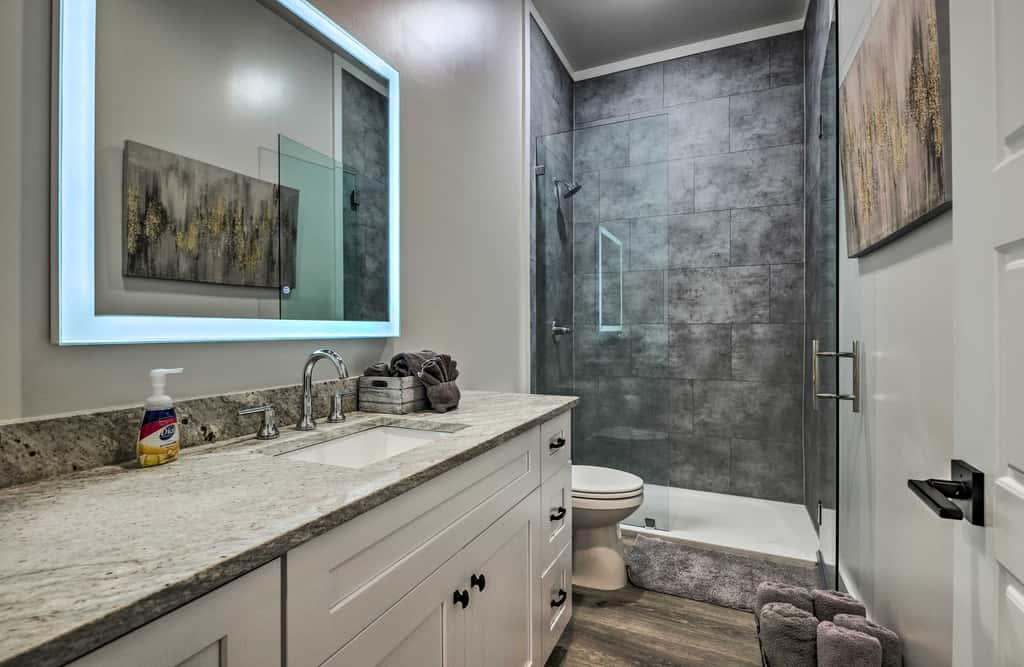 Spacious Gulfport Home - Walk to Beach!