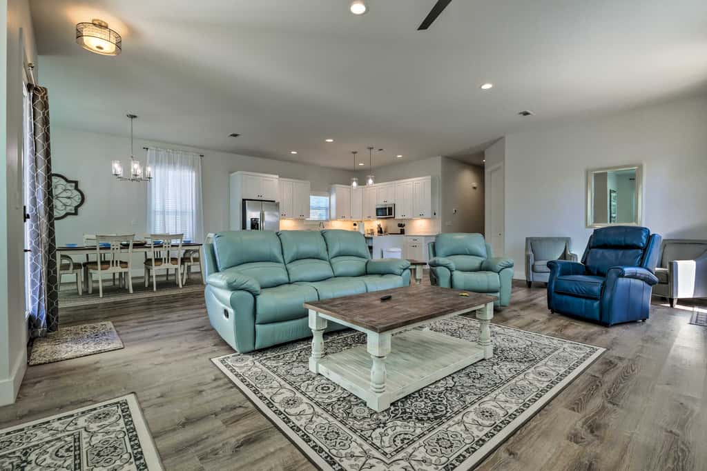 Spacious Gulfport Home - Walk to Beach!