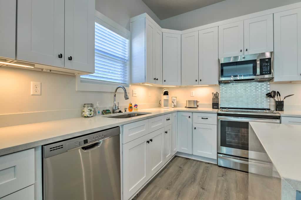Spacious Gulfport Home - Walk to Beach!