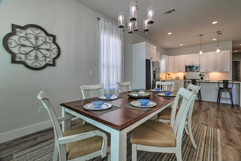 Spacious Gulfport Home - Walk to Beach!