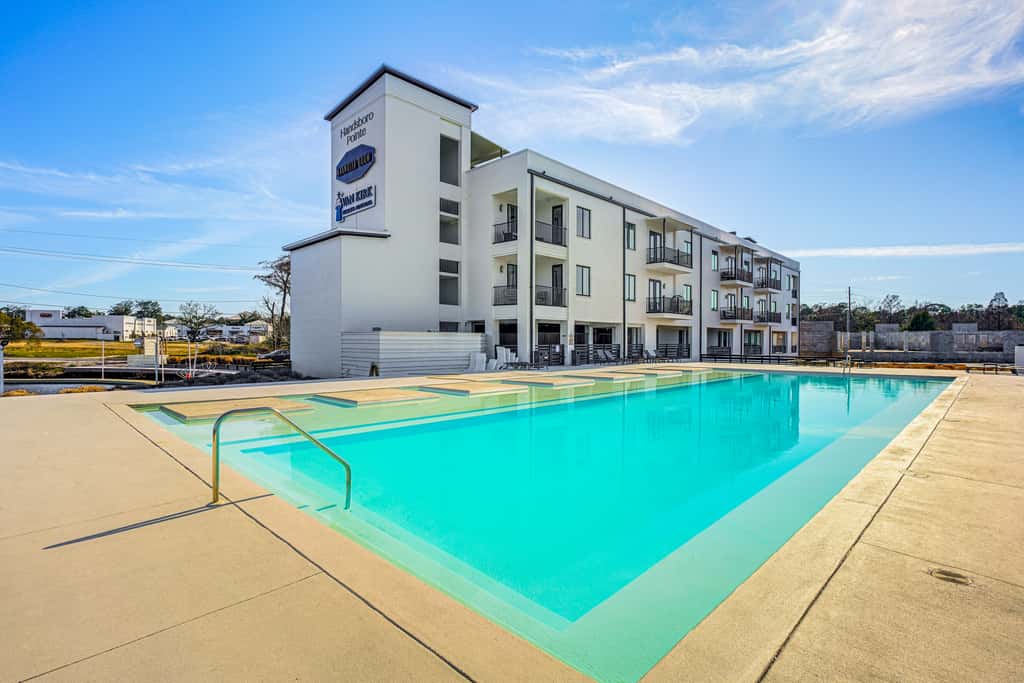 3 Mi to Gulfport Beaches: Waterfront 'Casa Pesce'