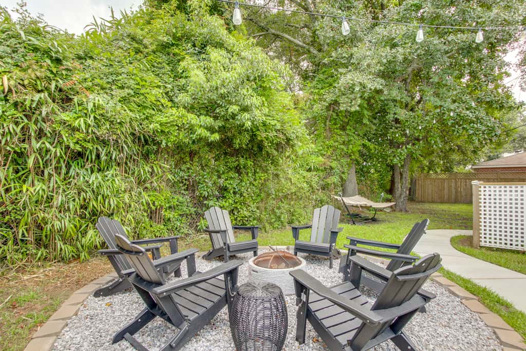 Hot Tub & Private Backyard! Gulfport Group Getaway