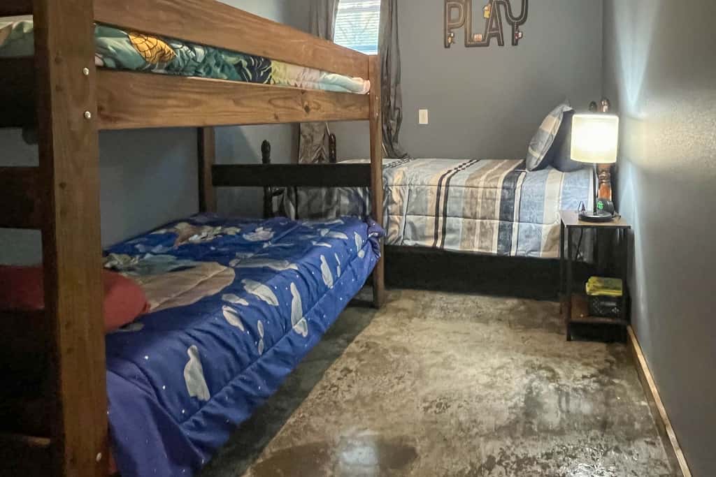 1 Mi to Greers Ferry Lake! Outdoor Adventure Base