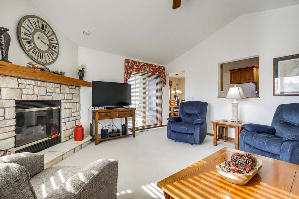 'Pattie's Other Place' - Indoor Pool Access!