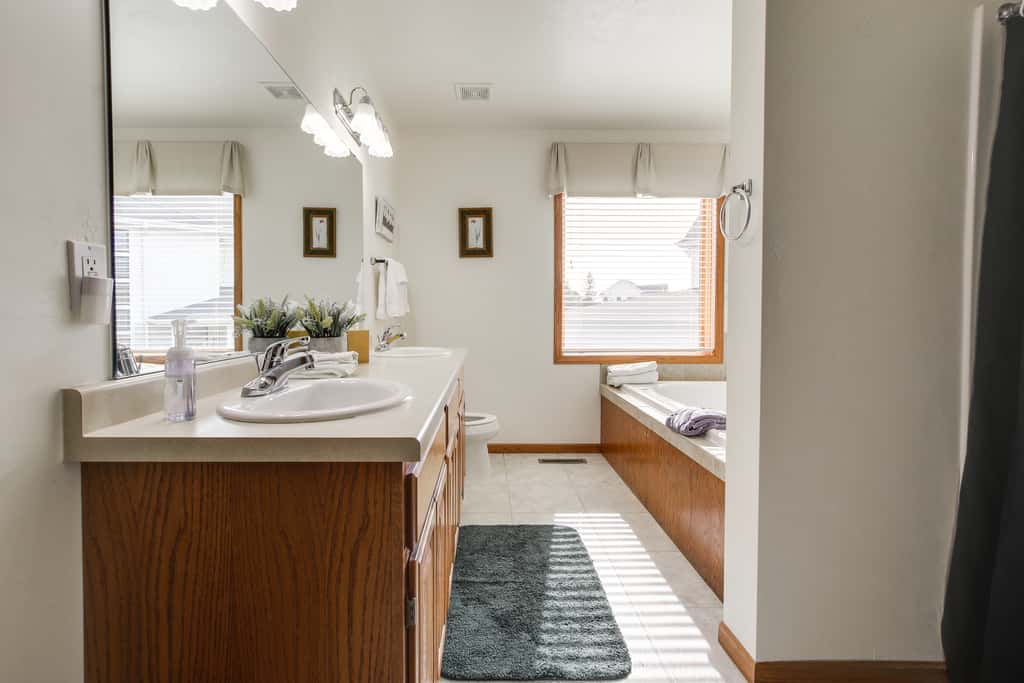 'Pattie's Other Place' - Indoor Pool Access!
