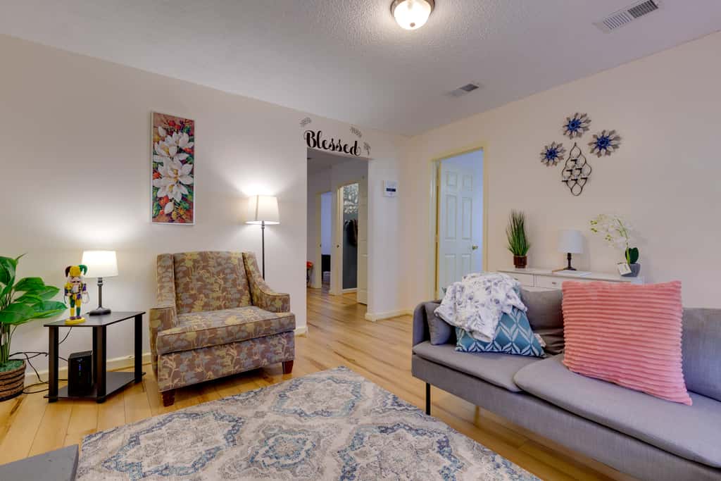 Stunning Gulfport Getaway ~ 1 Mi to the Beach