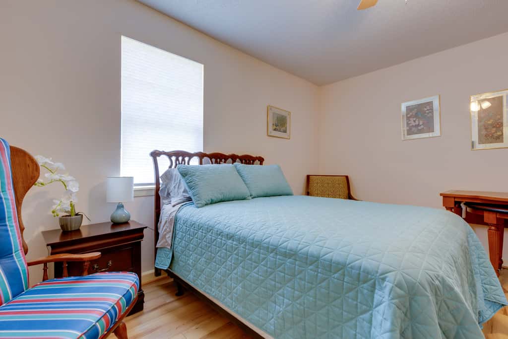 Stunning Gulfport Getaway ~ 1 Mi to the Beach