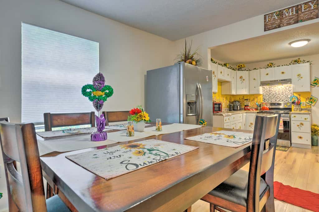 Stunning Gulfport Getaway ~ 1 Mi to the Beach