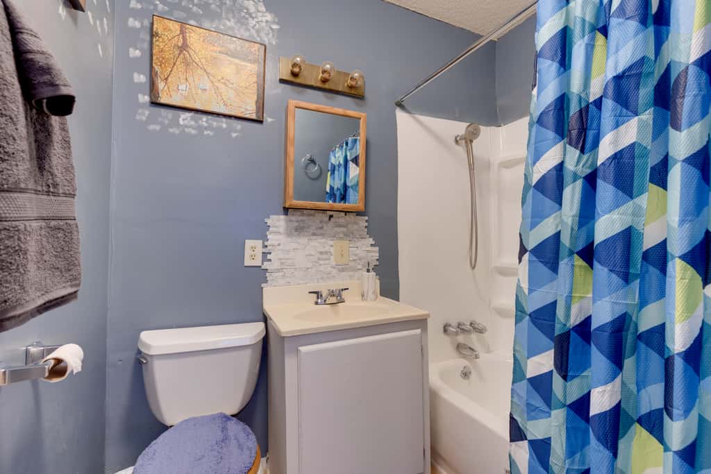 Stunning Gulfport Getaway ~ 1 Mi to the Beach