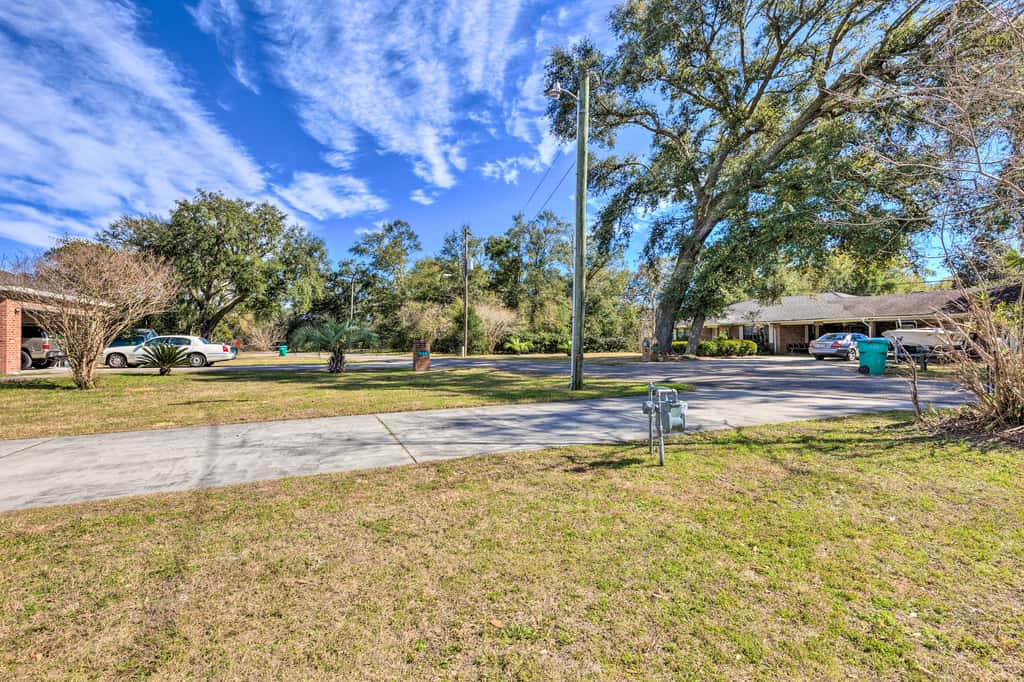 Stunning Gulfport Getaway ~ 1 Mi to the Beach