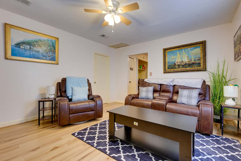 Stunning Gulfport Getaway ~ 1 Mi to the Beach