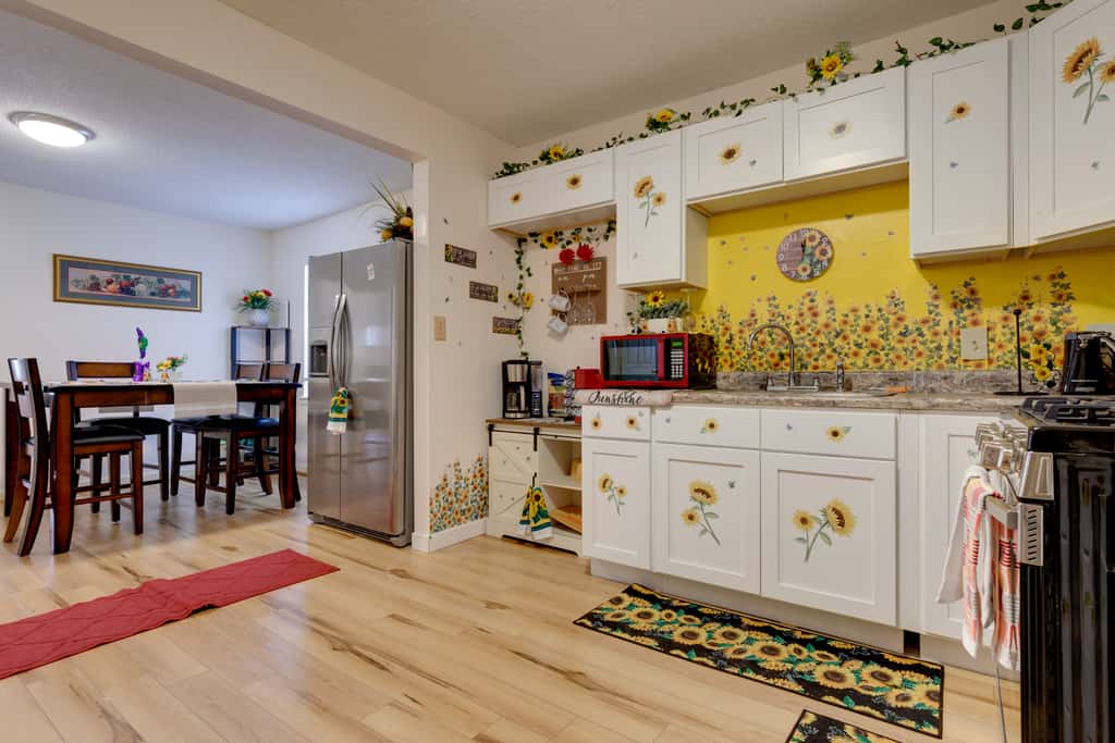 Stunning Gulfport Getaway ~ 1 Mi to the Beach