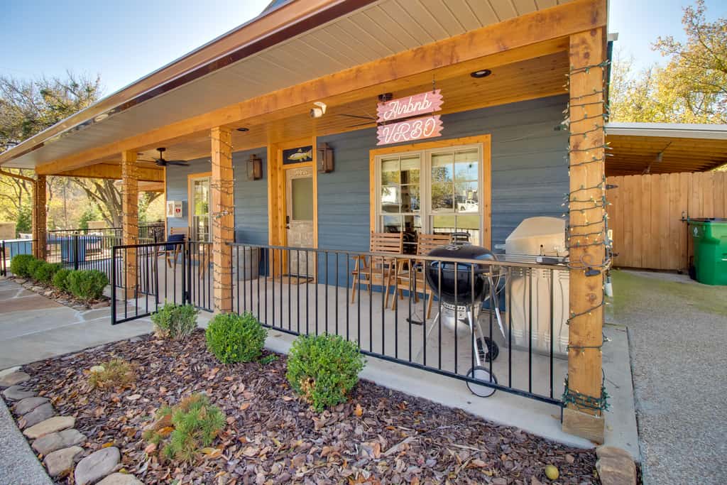 Fly Fishers’ Paradise: Getaway Near White River!